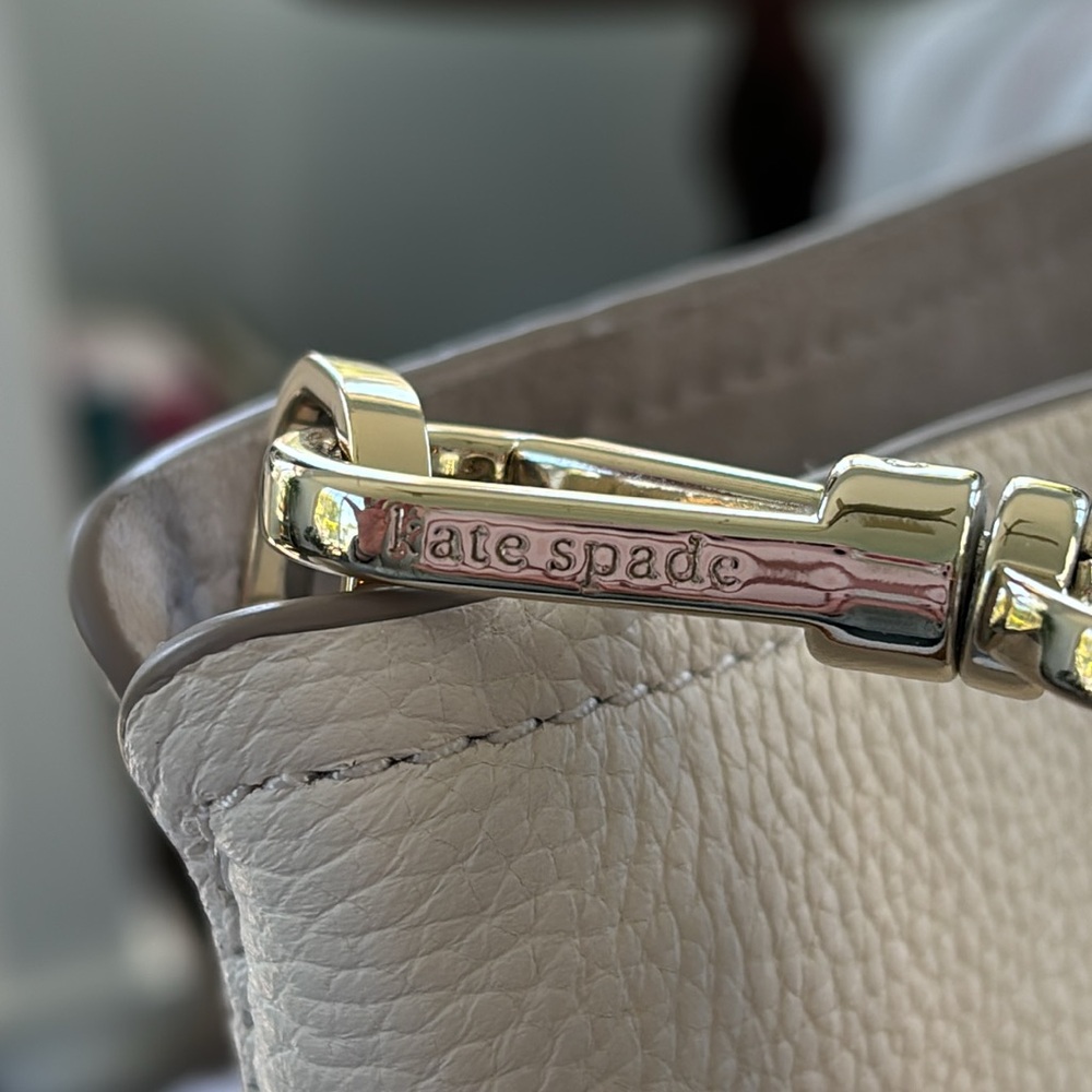 Kate Spade Cream Shoulder Bag - Picture 6 of 14